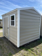 8X10 HANDI HOUSE