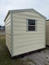 8X8 HANDI HOUSE