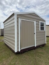 10X10 HANDI HOUSE
