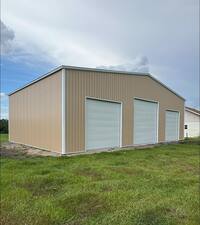 60x40x16 Vertical Steel Building