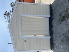 10 x 10 HANDI HOUSE