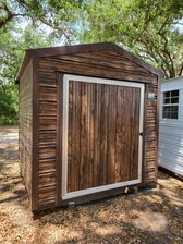 8X8 HANDI HOUSE