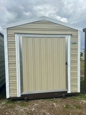 8X8 HANDI HOUSE