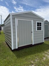 10X10 HANDI HOUSE